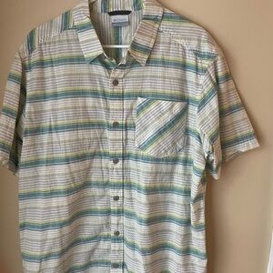 Columbia Men's Multicolor Striped Button-Down Shirt